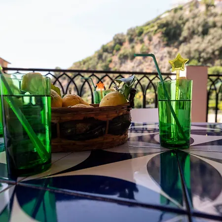 Seaside House With Terrace In Atrani Semesterbostad *